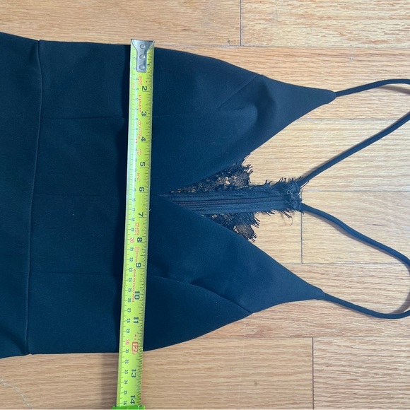 ASTR the Label Black Peeking Lace Bodycon Dress Style #ALD41836 Size Small - Picture 4 of 6